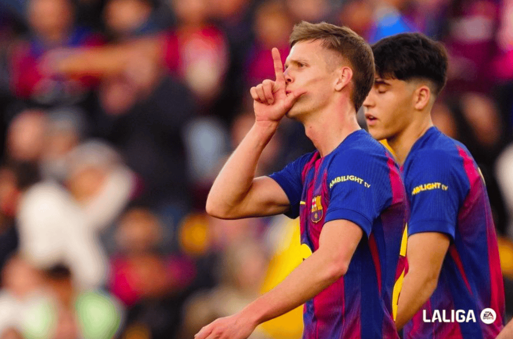 豪门狂欢夜：曼城3-2绝杀升班马 巴萨3-1豪取4连胜登顶 拜仁3-1